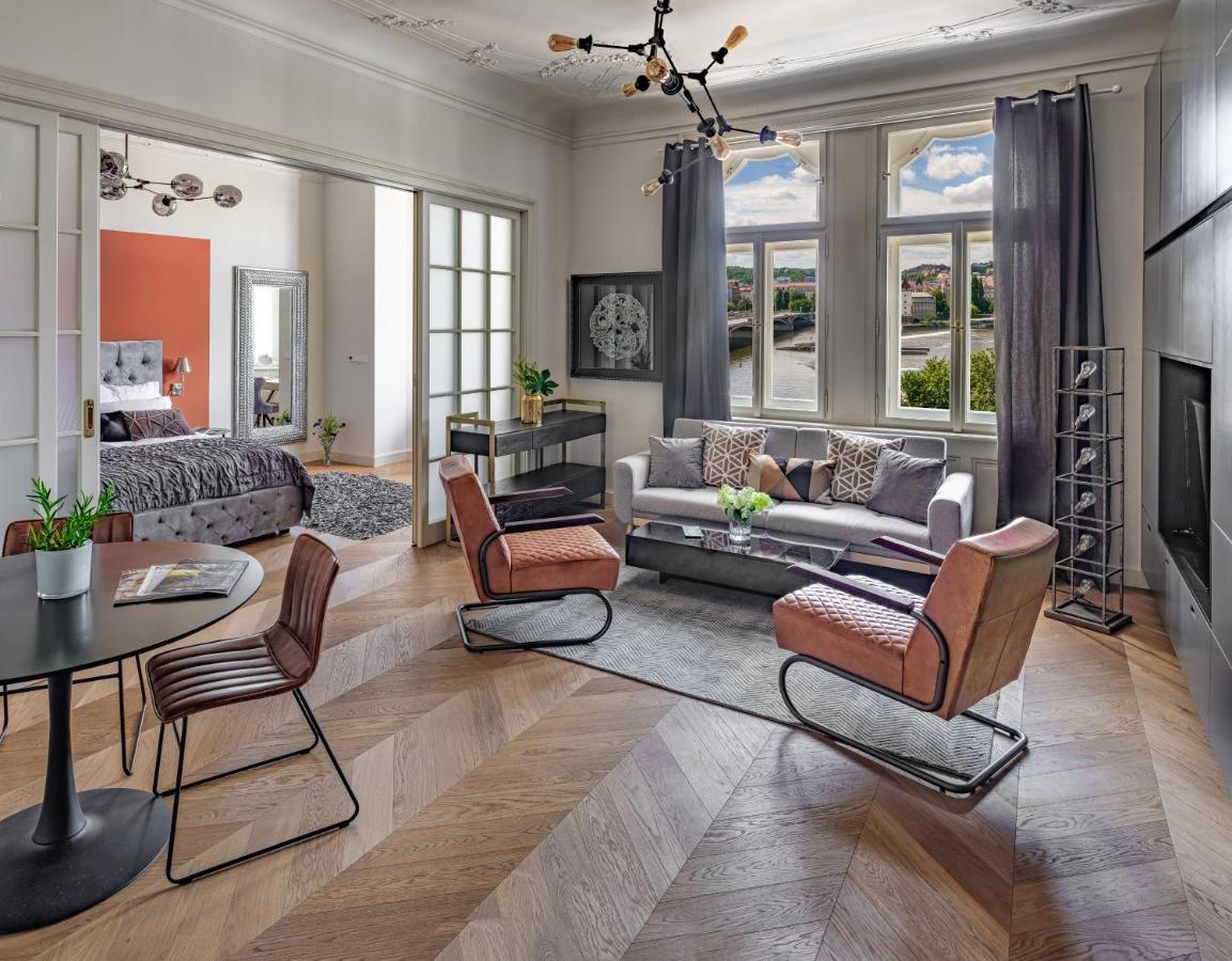 Mn6 Luxury Suites By Adrez Praha Eksteriør bilde