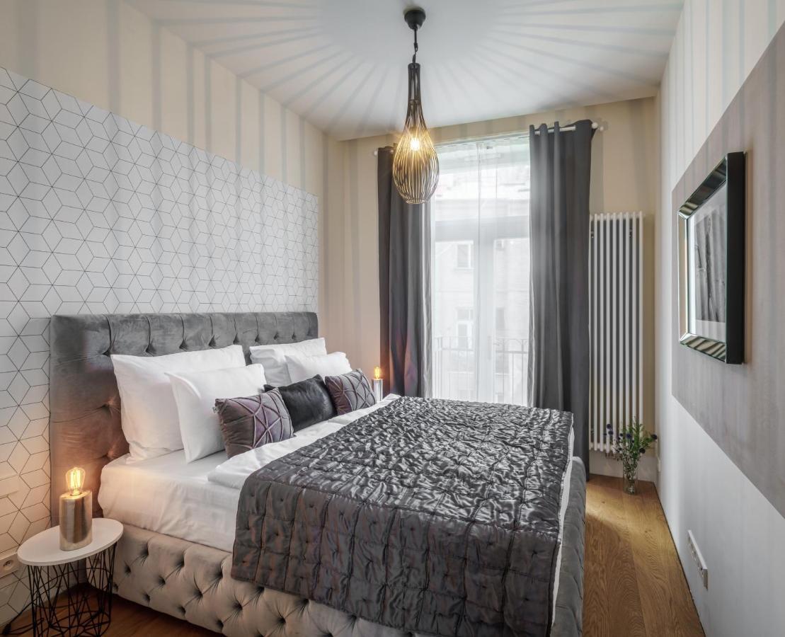 Mn6 Luxury Suites By Adrez Praha Eksteriør bilde