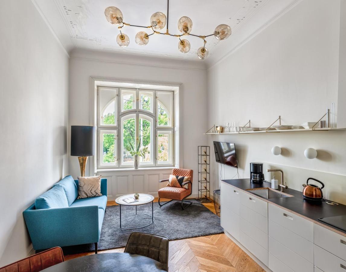 Mn6 Luxury Suites By Adrez Praha Eksteriør bilde