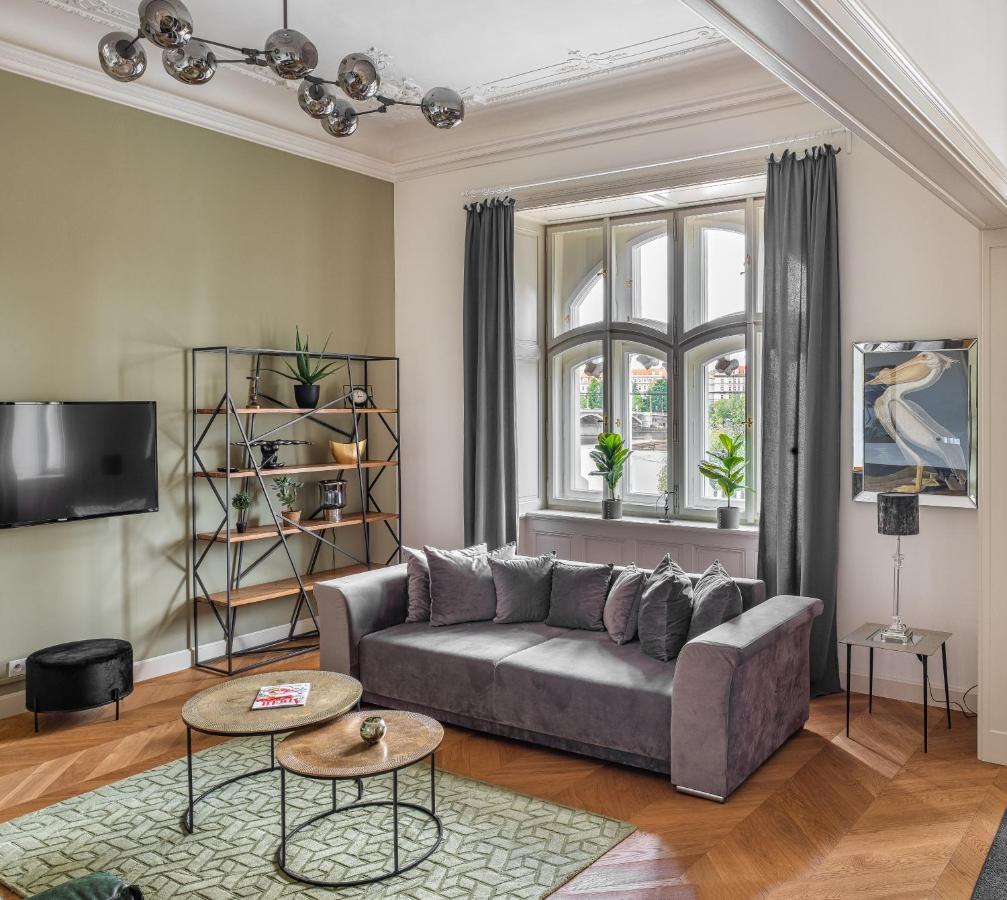 Mn6 Luxury Suites By Adrez Praha Eksteriør bilde